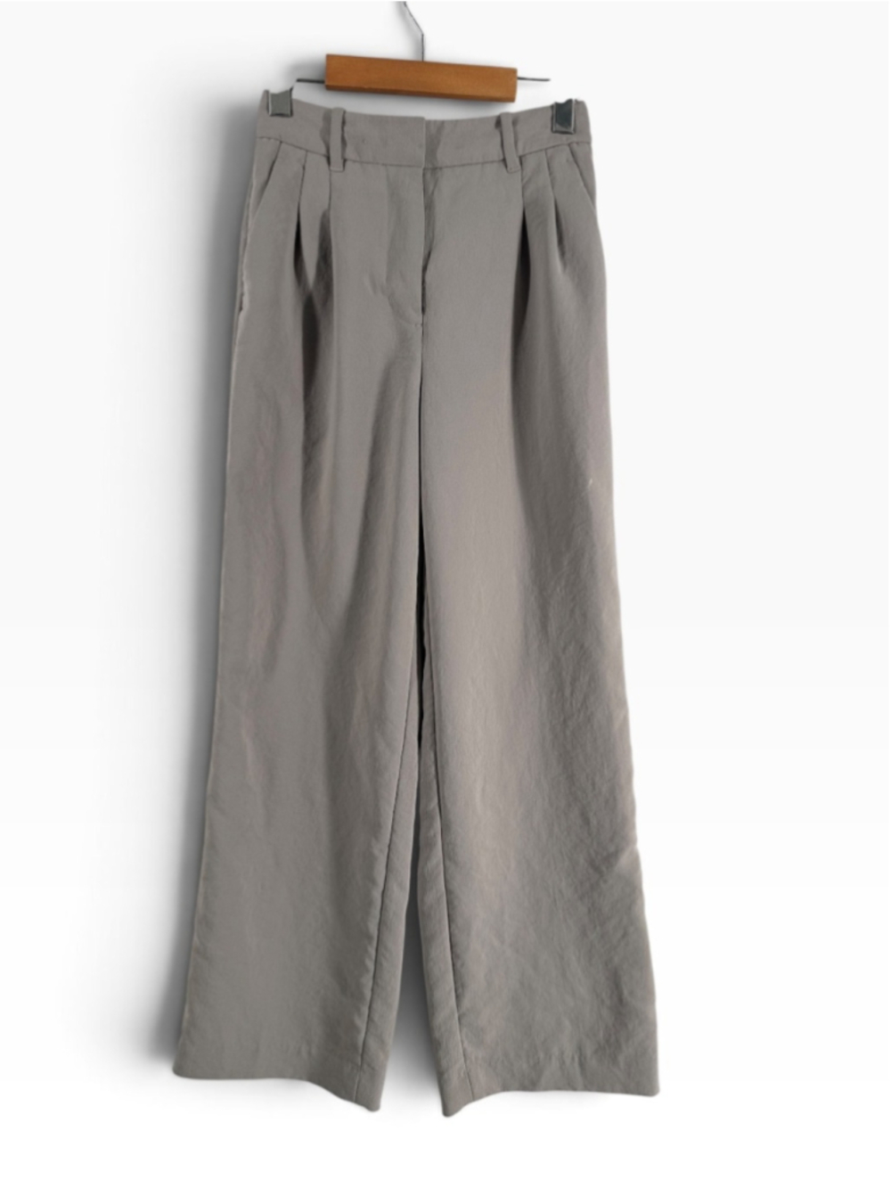 Aritzia Effortless Pant trouser crepe Light Taupe career minimalist sz 0